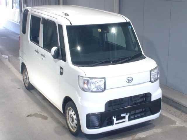 3 Daihatsu Hijet caddie LA710V 2017 г. (JU Nara)